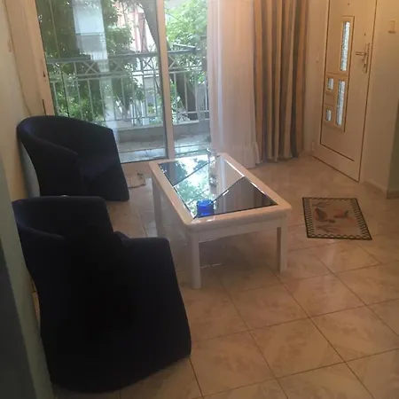 Charoula Apartments,
